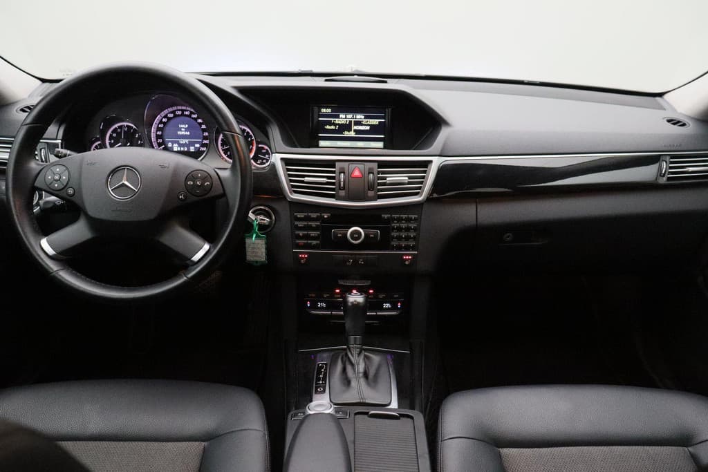 Mercedes-Benz E-Klasse 200 CGI Business Class Avantgarde thumbnail 30