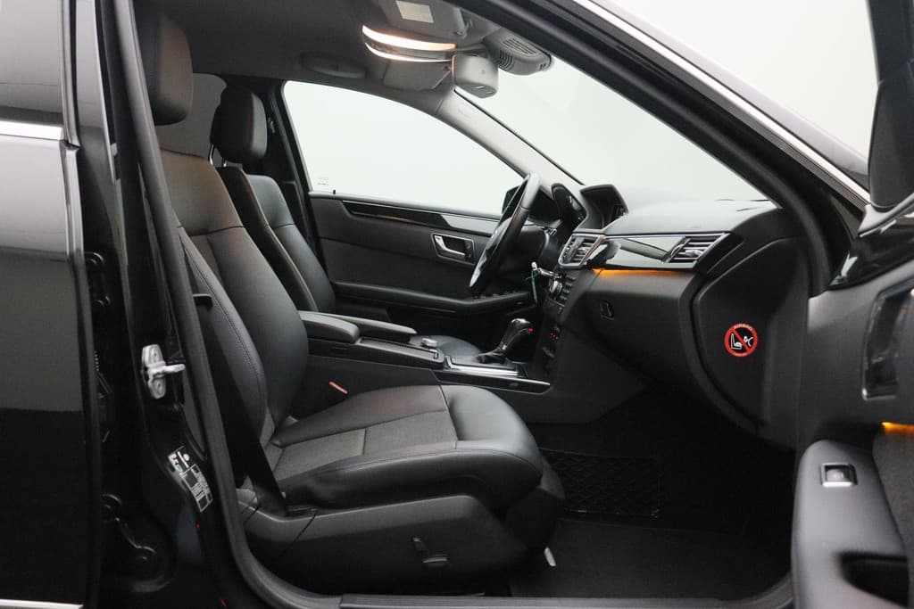 Mercedes-Benz E-Klasse 200 CGI Business Class Avantgarde thumbnail 9