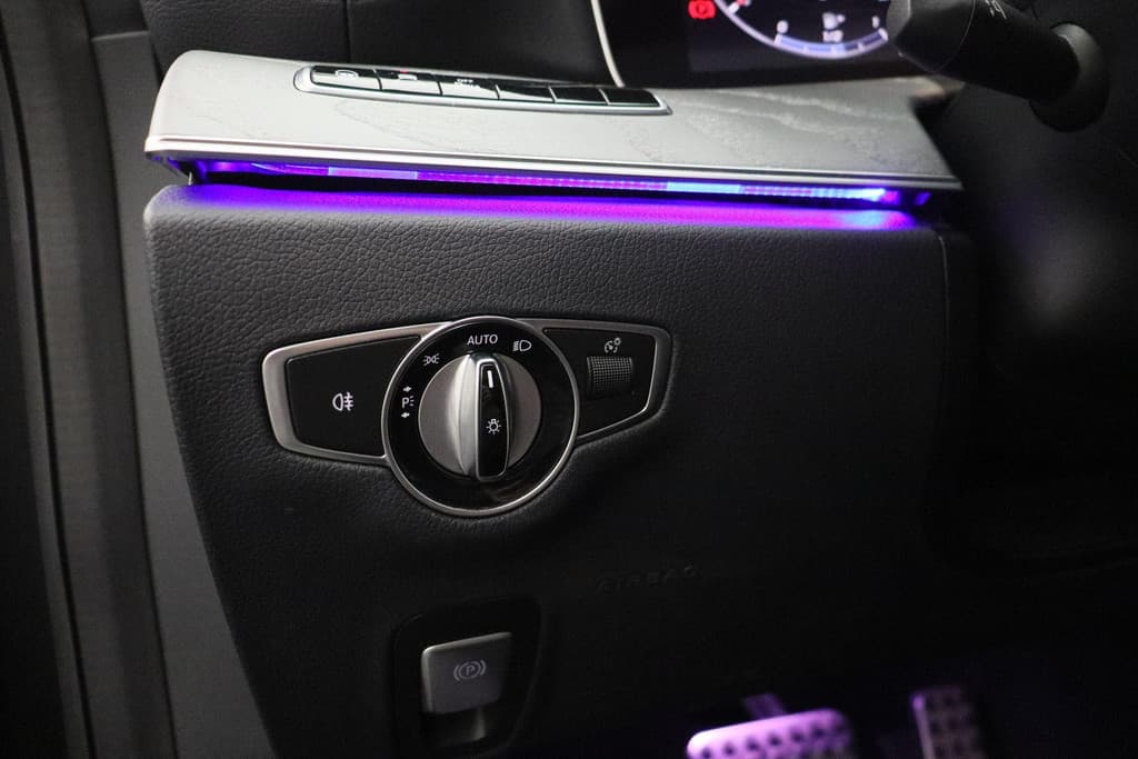 Mercedes-Benz CLS-Klasse 450 4MATIC Premium Plus thumbnail 21