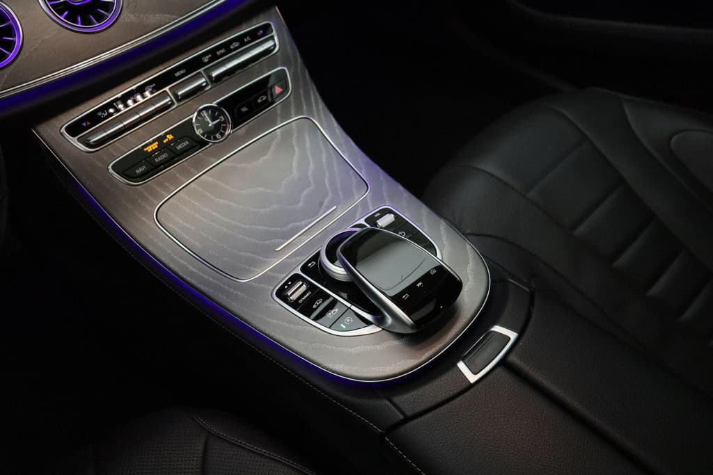 Mercedes-Benz CLS-Klasse 450 4MATIC Premium Plus thumbnail 23