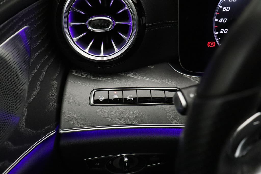 Mercedes-Benz CLS-Klasse 450 4MATIC Premium Plus thumbnail 29