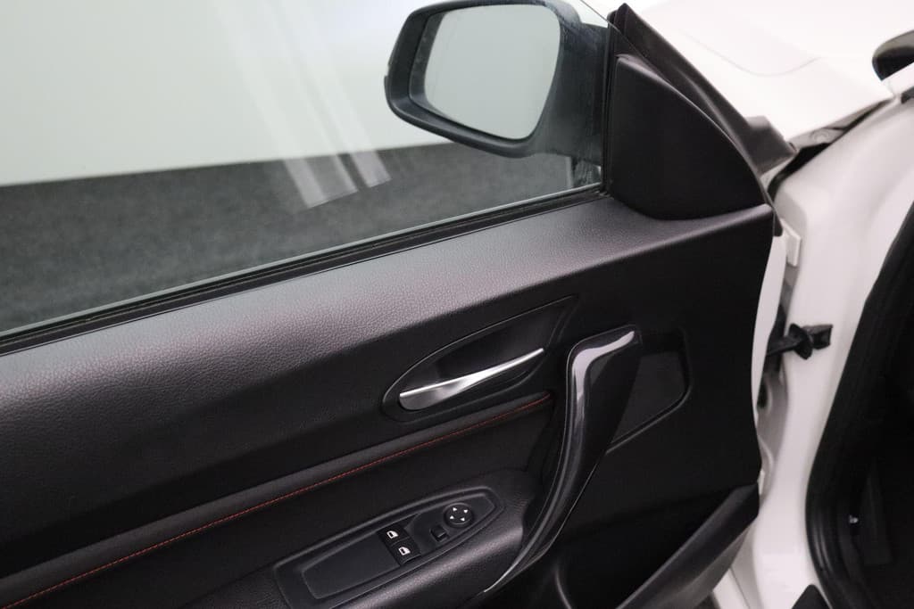 BMW 1-serie 114i EDE Executive thumbnail 17