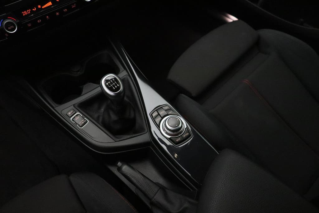 BMW 1-serie 114i EDE Executive thumbnail 22