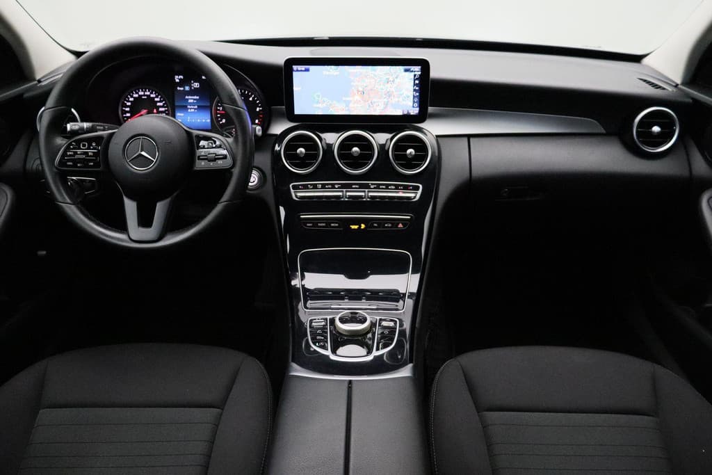 Mercedes-Benz C-Klasse Estate 220 d Business Solution thumbnail 18