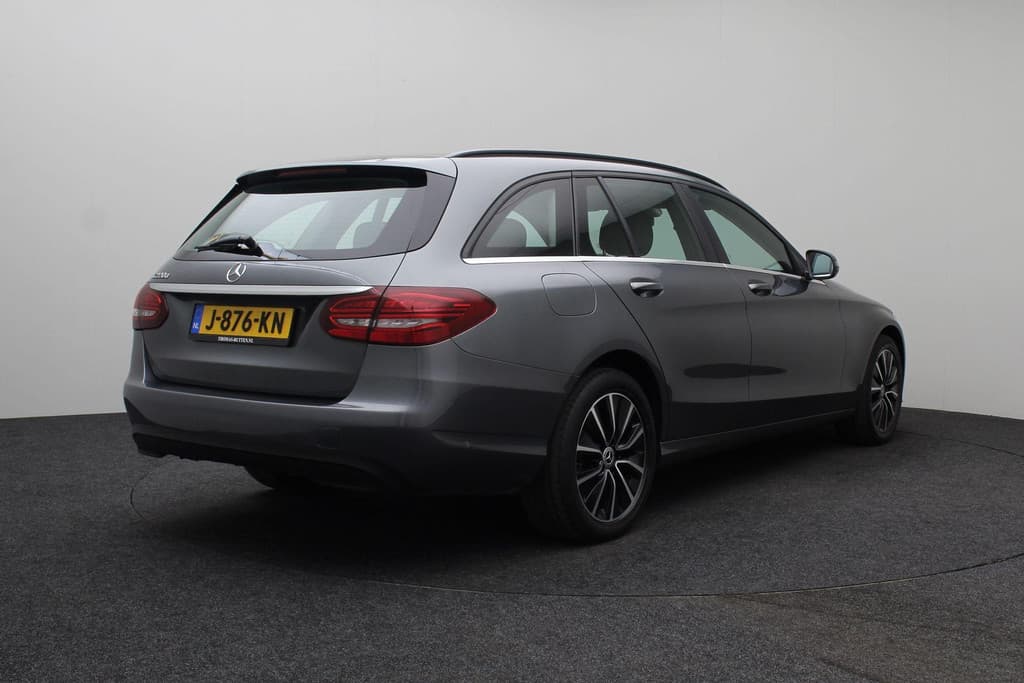 Mercedes-Benz C-Klasse Estate 220 d Business Solution thumbnail 3