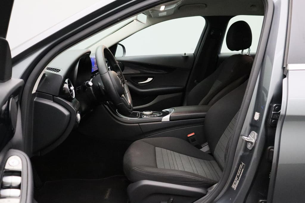 Mercedes-Benz C-Klasse Estate 220 d Business Solution thumbnail 8