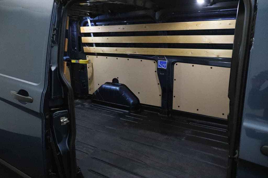 Ford Transit Custom 300 2.0 TDCI L2H1 Trend thumbnail 10