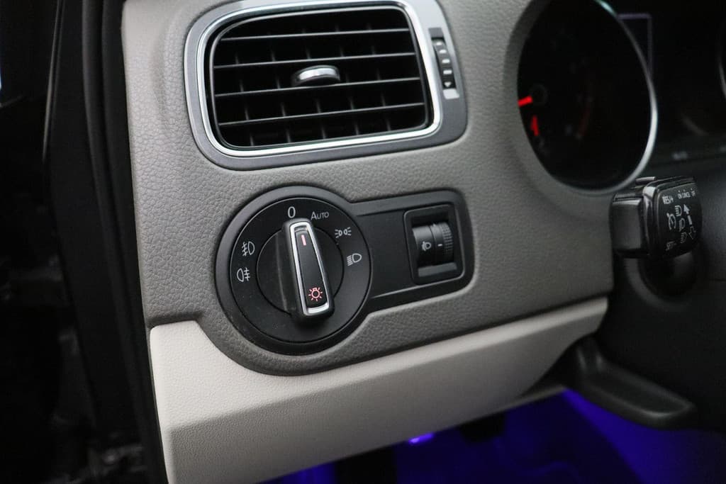 Volkswagen Polo 1.2 TSI Highline thumbnail 22