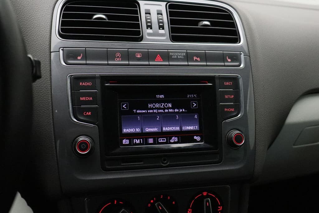 Volkswagen Polo 1.2 TSI Highline thumbnail 24