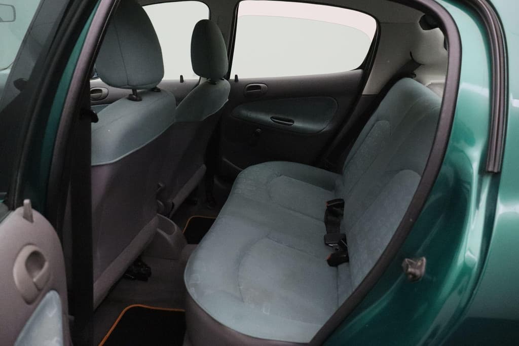 Peugeot 206 1.4 XR thumbnail 12