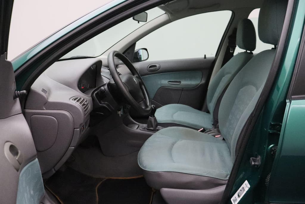 Peugeot 206 1.4 XR thumbnail 5