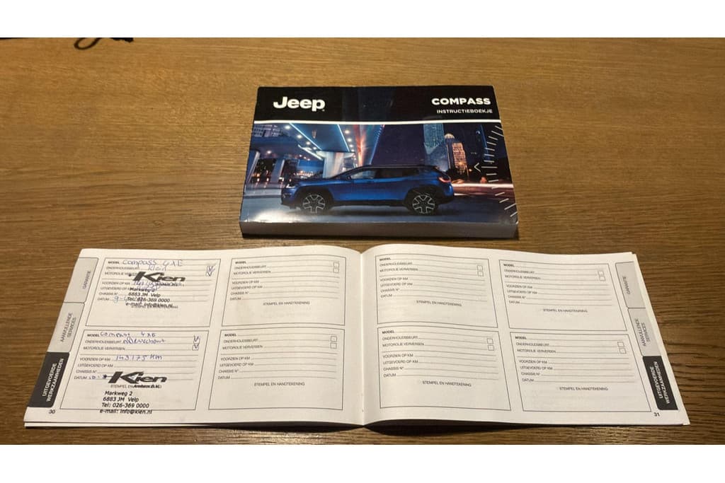 Jeep Compass 4xe 240 Plug-in Hybrid Electric S thumbnail 30