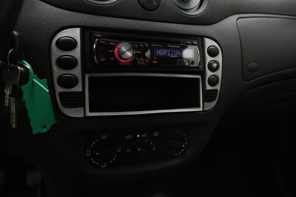 Citroën C3 1.4i Attraction thumbnail 18