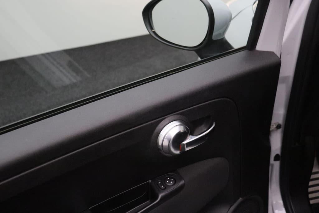 Fiat 500 1.4 T-Jet Abarth 595 thumbnail 25