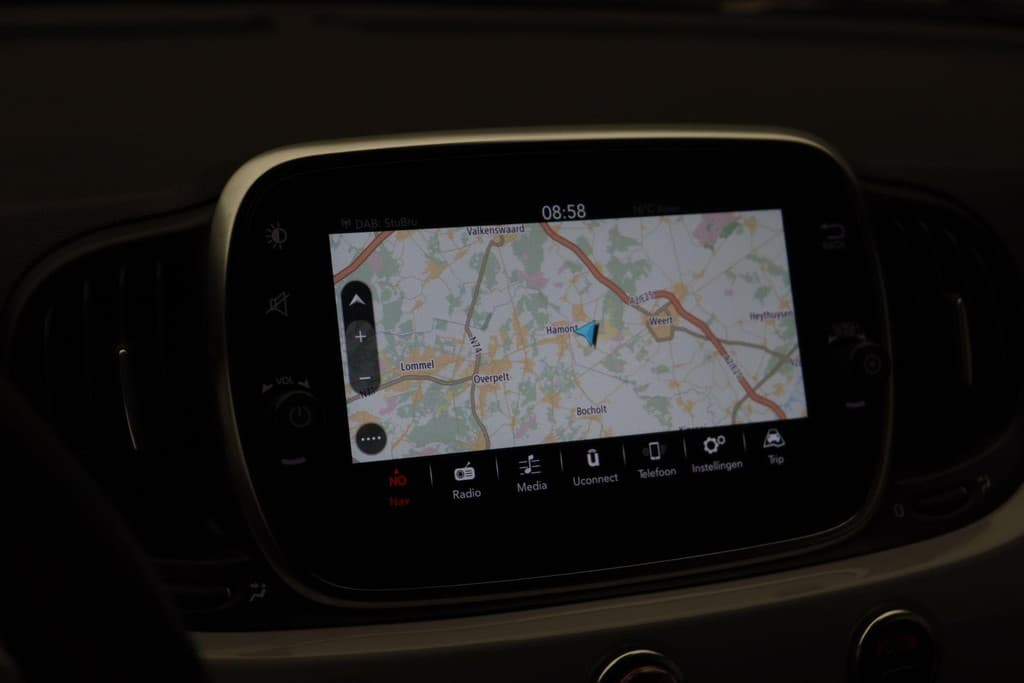 Fiat 500 1.4 T-Jet Abarth 595 thumbnail 28