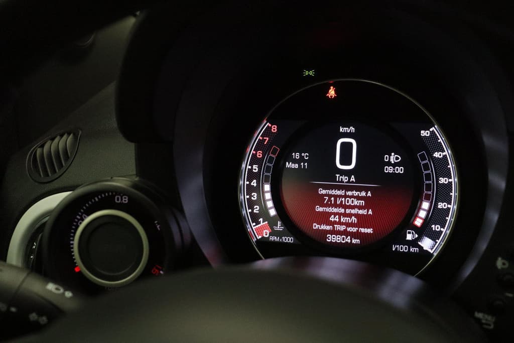 Fiat 500 1.4 T-Jet Abarth 595 thumbnail 29