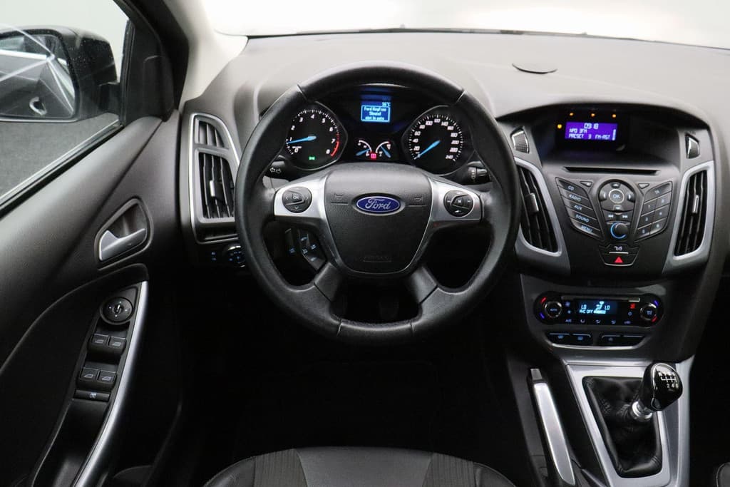 Ford Focus 1.6 EcoBoost First Edition thumbnail 2