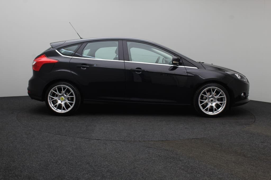 Ford Focus 1.6 EcoBoost First Edition thumbnail 11