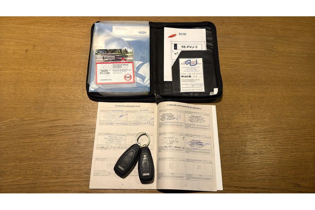 Ford Focus 1.6 EcoBoost First Edition thumbnail 14