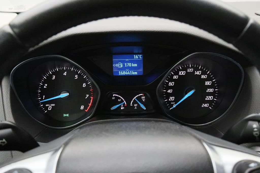 Ford Focus 1.6 EcoBoost First Edition thumbnail 27