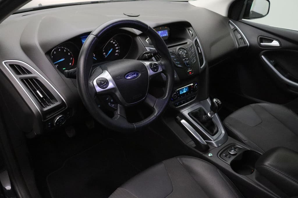 Ford Focus 1.6 EcoBoost First Edition thumbnail 8