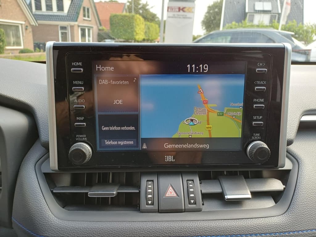 Toyota RAV4 thumbnail 42