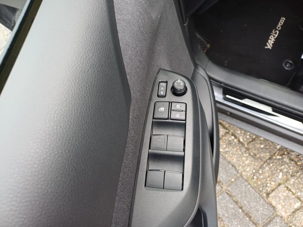 Toyota Yaris Cross thumbnail 43