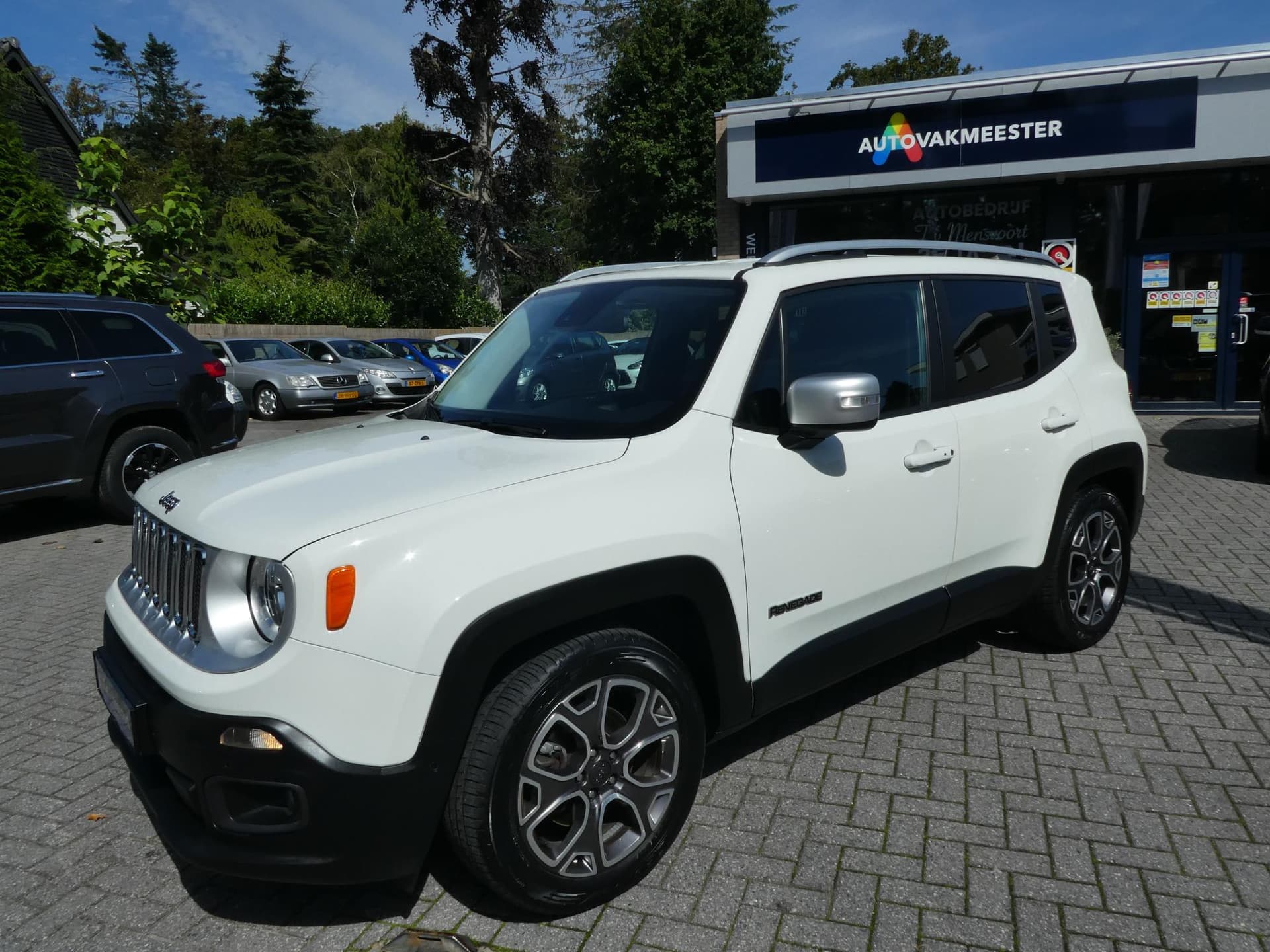 Jeep Renegade 1.4 MultiAir 140PK Limited thumbnail 19