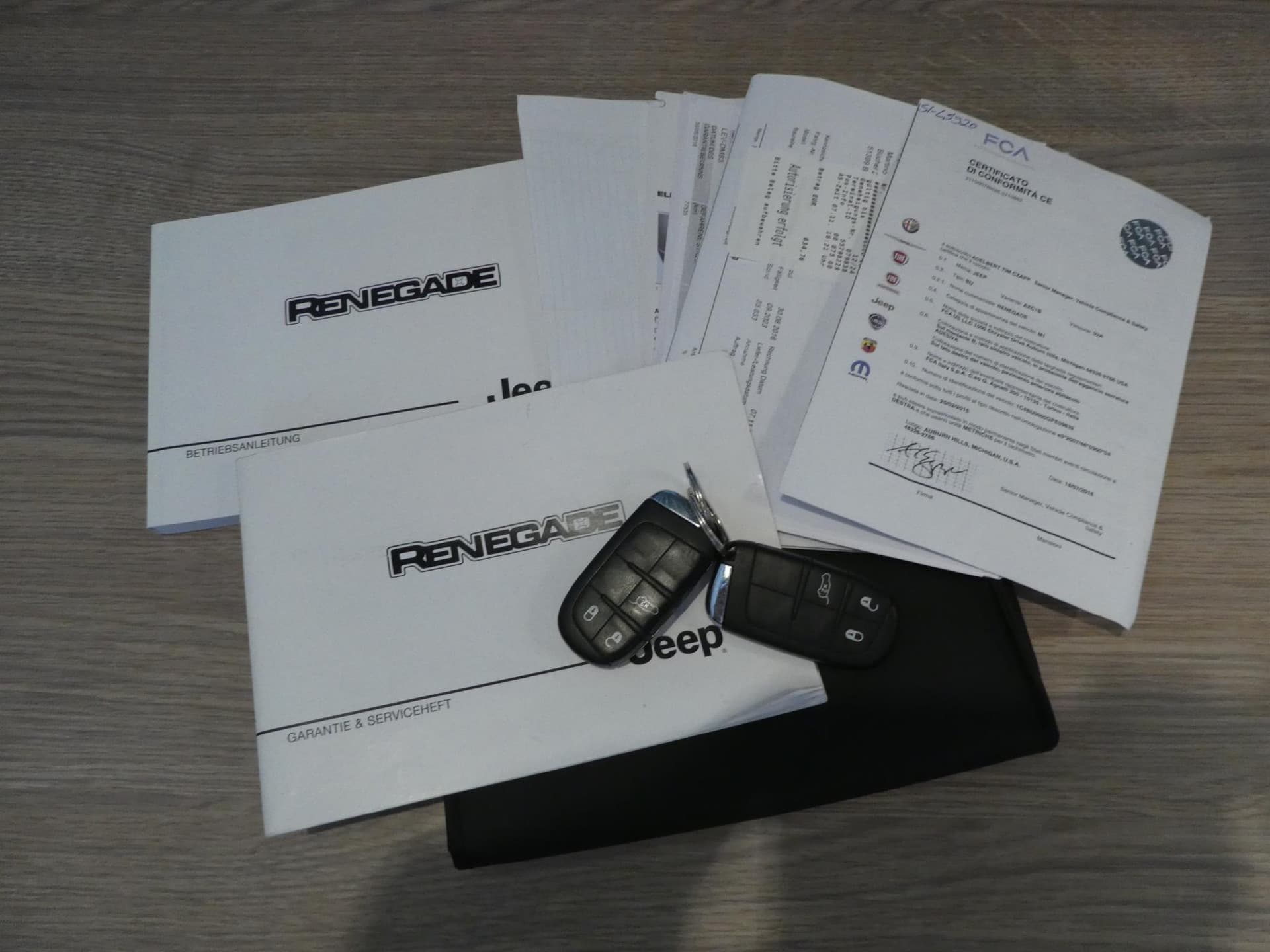 Jeep Renegade 1.4 MultiAir 140PK Limited thumbnail 35