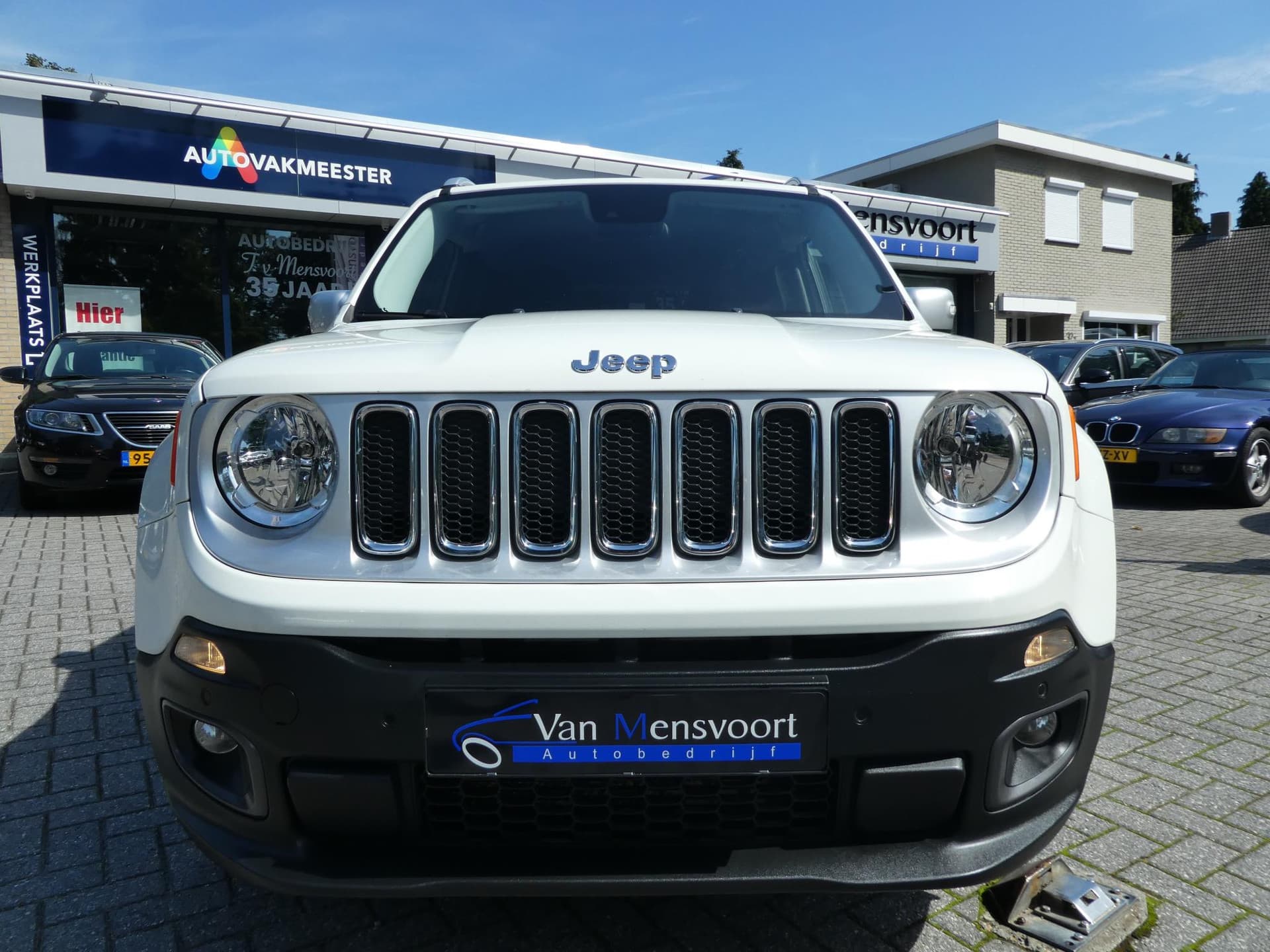 Jeep Renegade 1.4 MultiAir 140PK Limited thumbnail 6