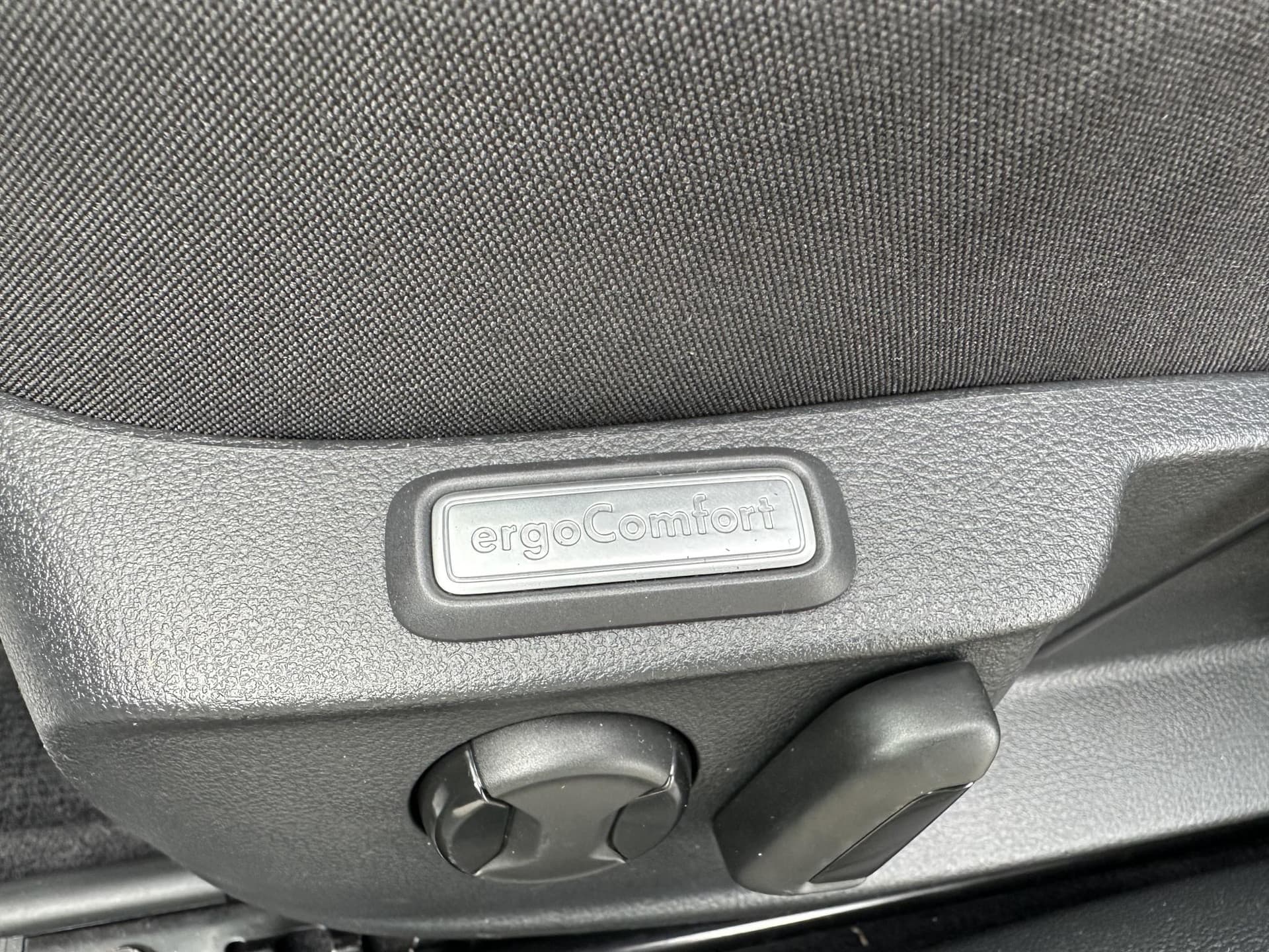 Volkswagen Passat 1.4 TSI GTE 218PK Connected Series thumbnail 22