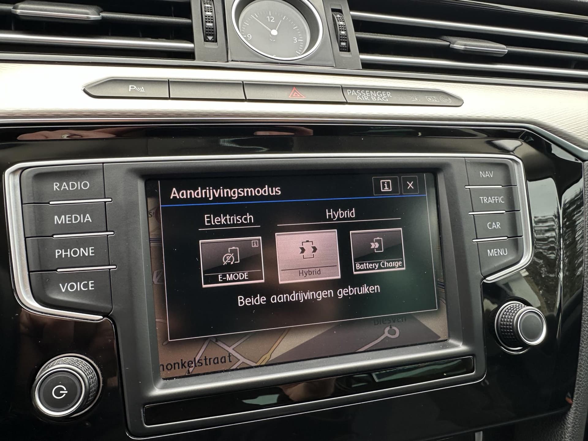 Volkswagen Passat 1.4 TSI GTE 218PK Connected Series thumbnail 26