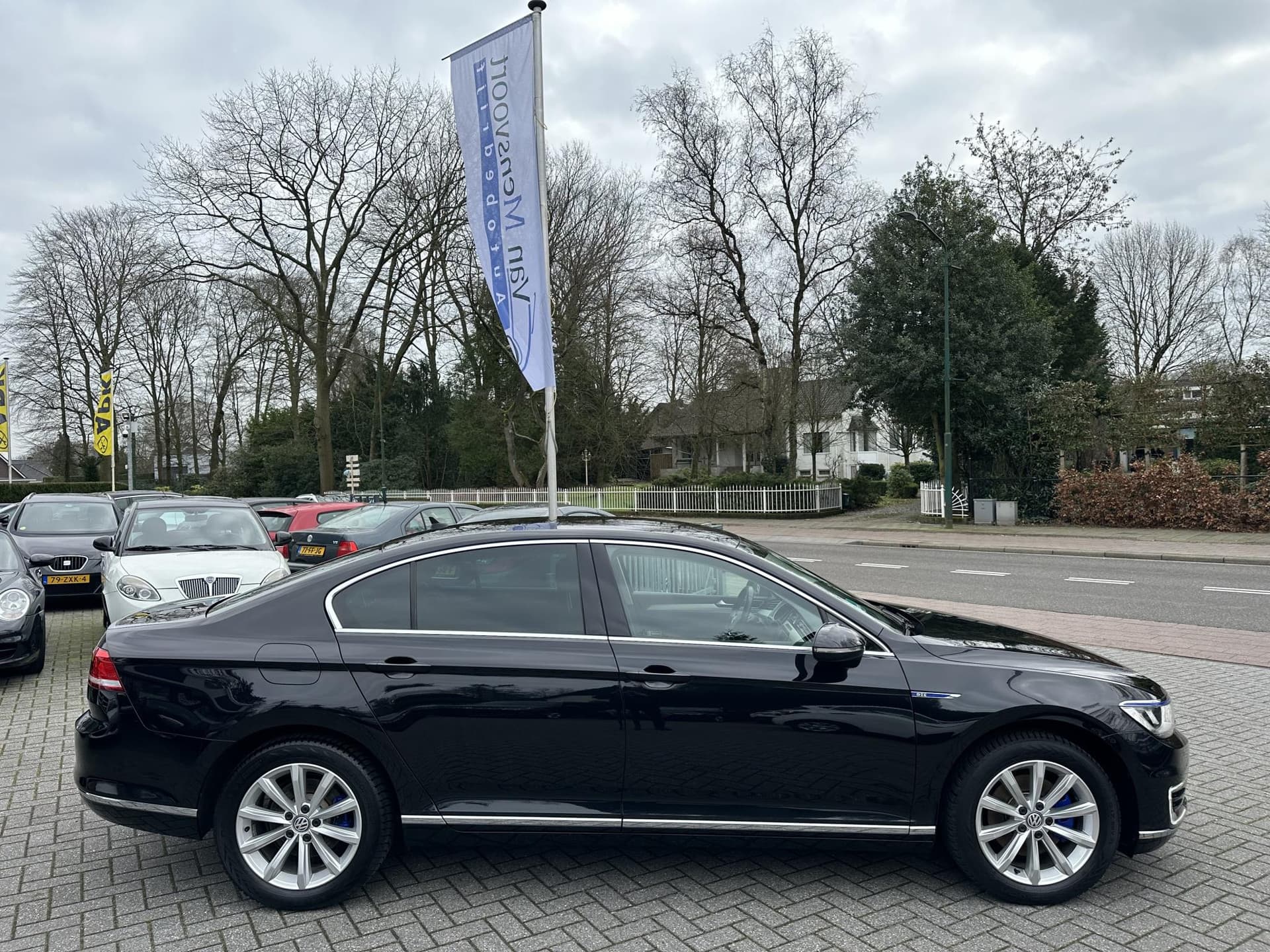 Volkswagen Passat 1.4 TSI GTE 218PK Connected Series thumbnail 5