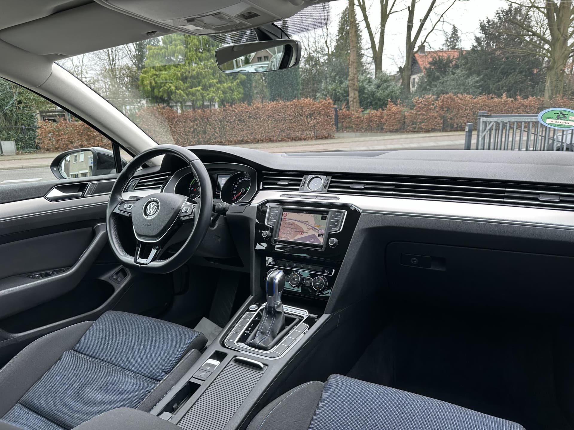 Volkswagen Passat 1.4 TSI GTE 218PK Connected Series thumbnail 9