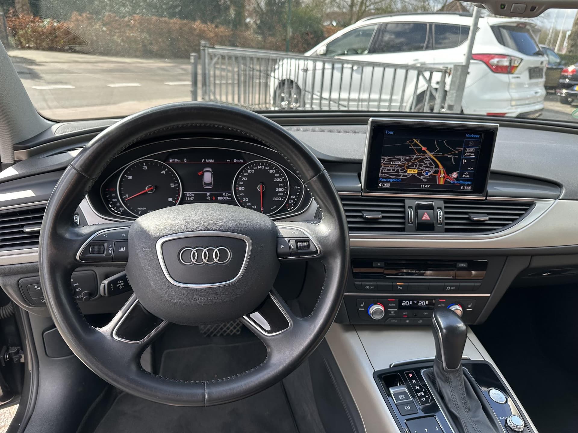 Audi A6 Avant Avant 2.0 TDI 190PK ultra Automatic Premium Edition thumbnail 13