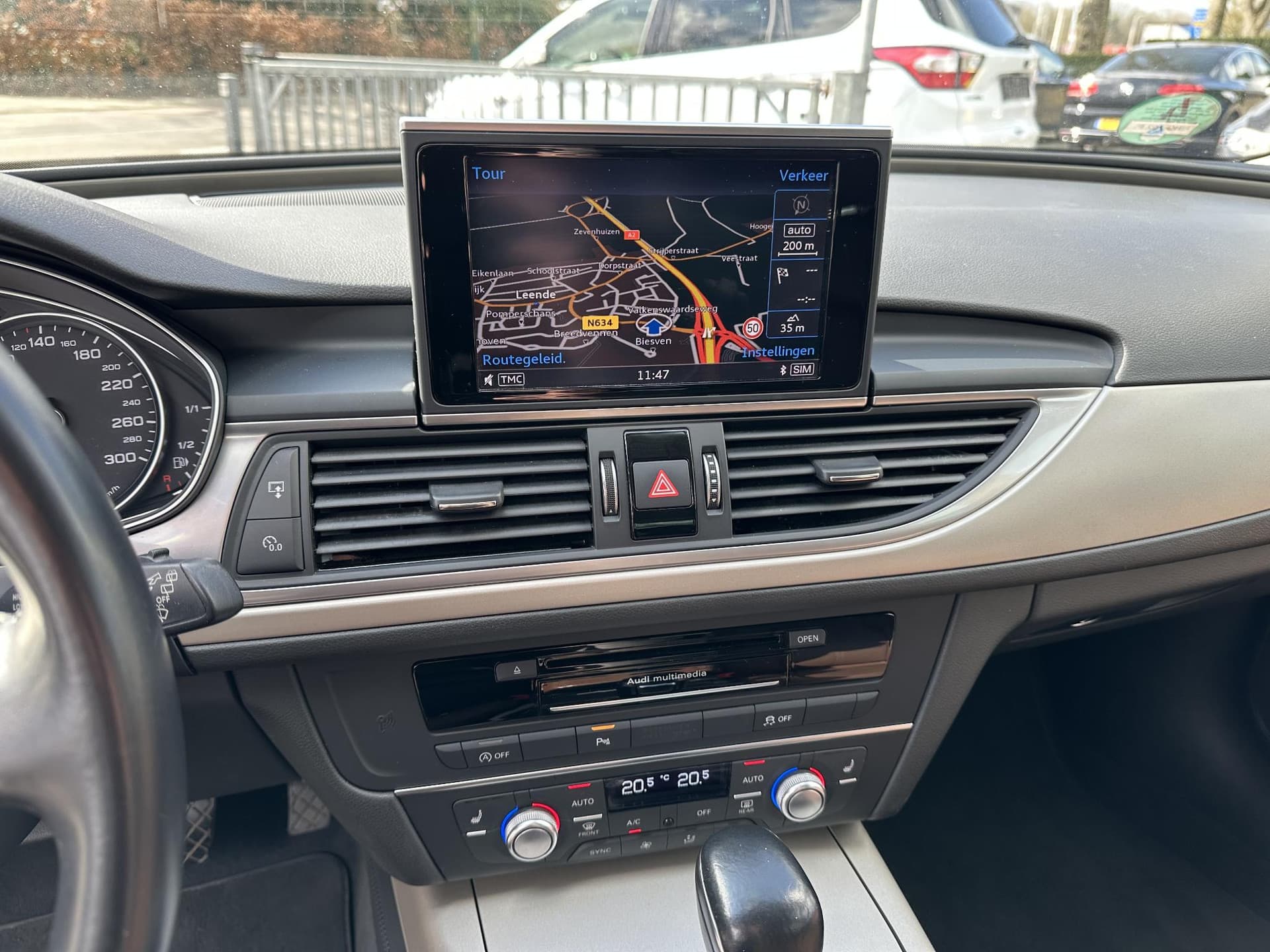 Audi A6 Avant Avant 2.0 TDI 190PK ultra Automatic Premium Edition thumbnail 14