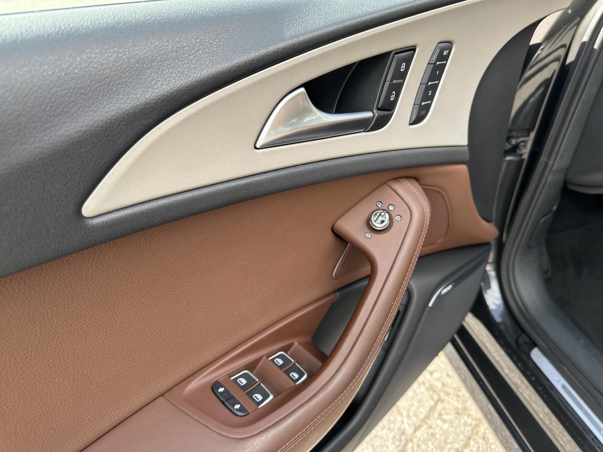 Audi A6 Avant Avant 2.0 TDI 190PK ultra Automatic Premium Edition thumbnail 19