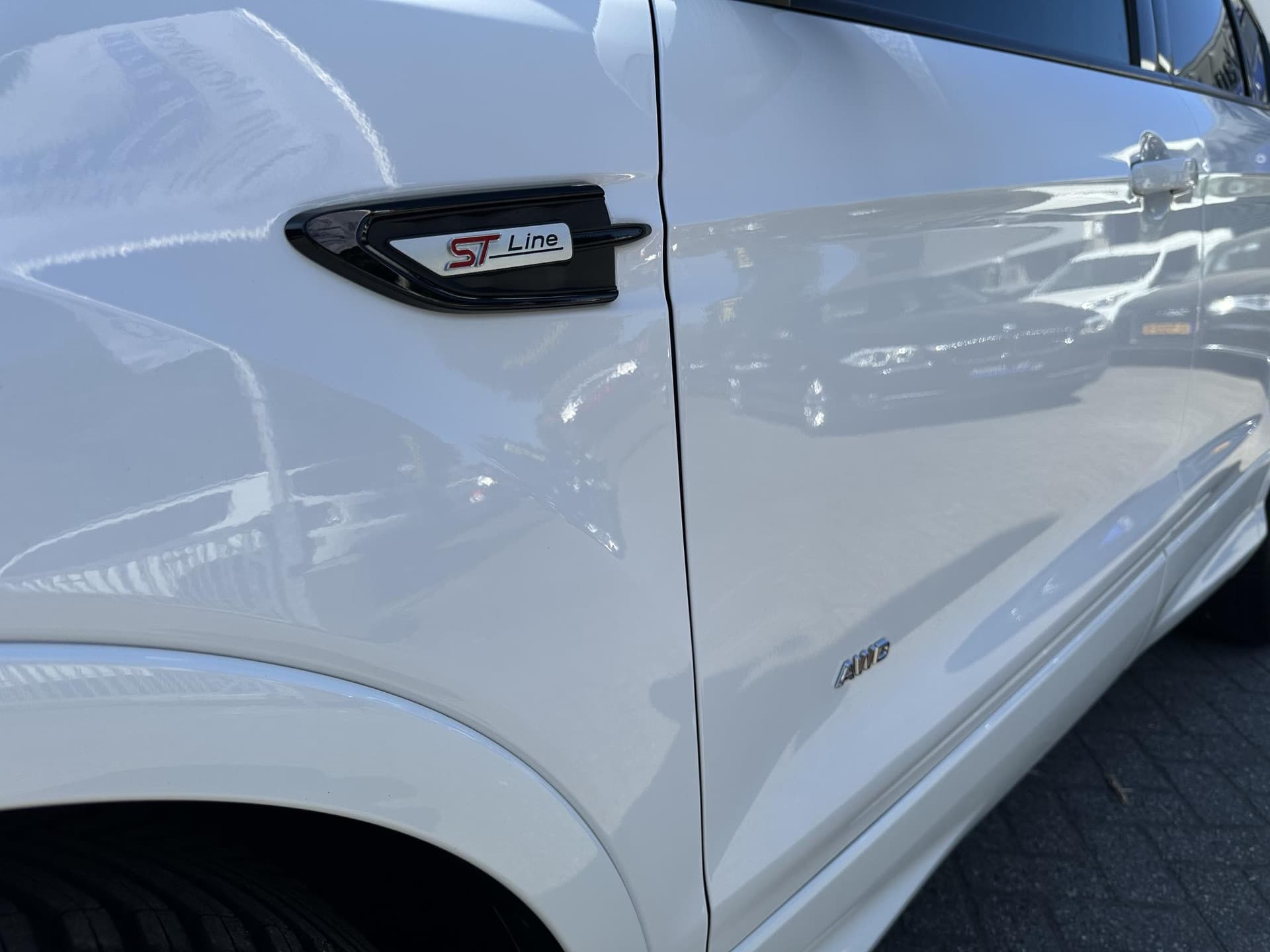 Ford Kuga 1.5 EcoBoost 182PK AWD Automaat ST-Line thumbnail 22