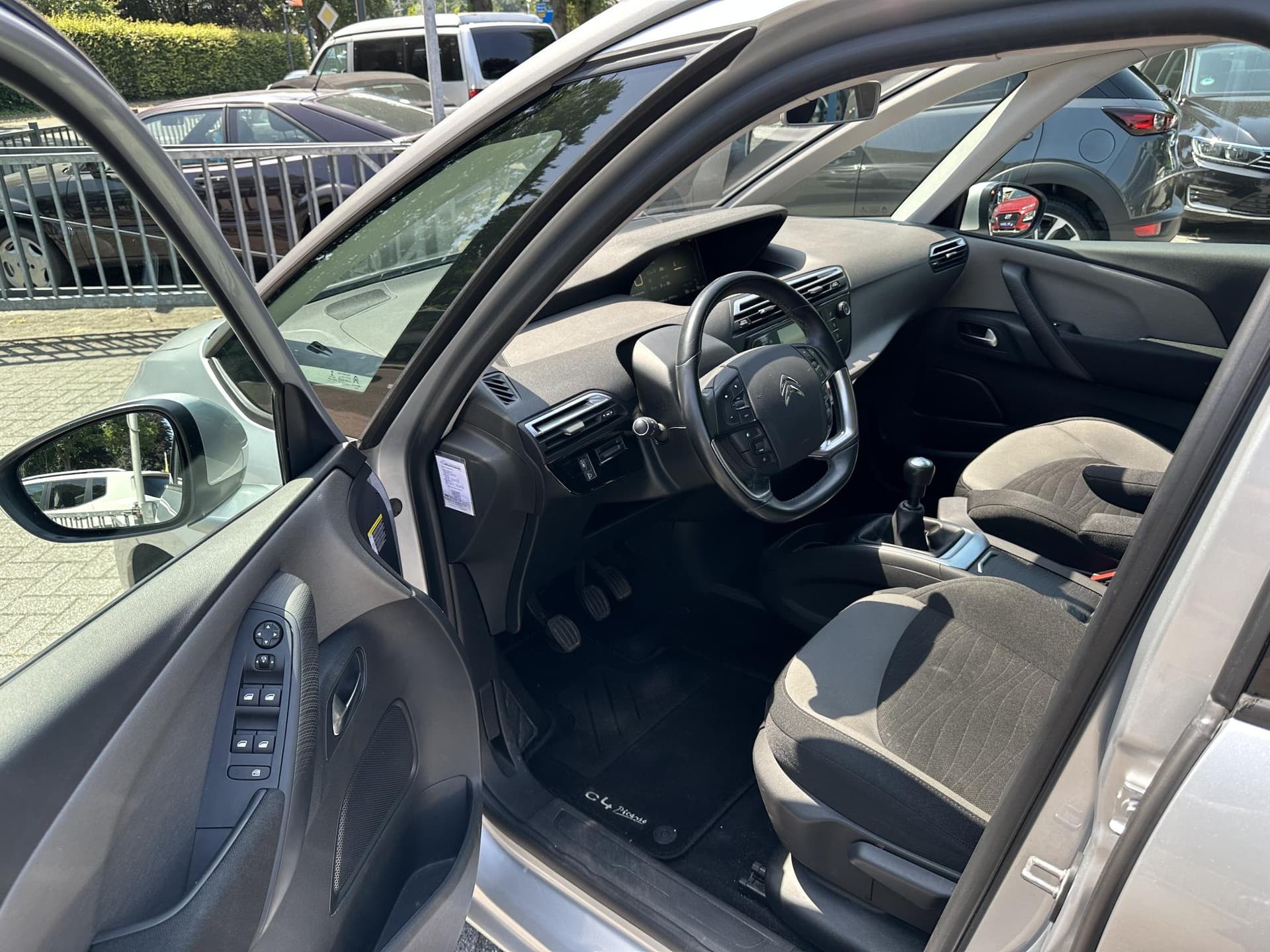 Citroën C4 Picasso 1.2 PureTech 130PK Business 7-Pers thumbnail 12