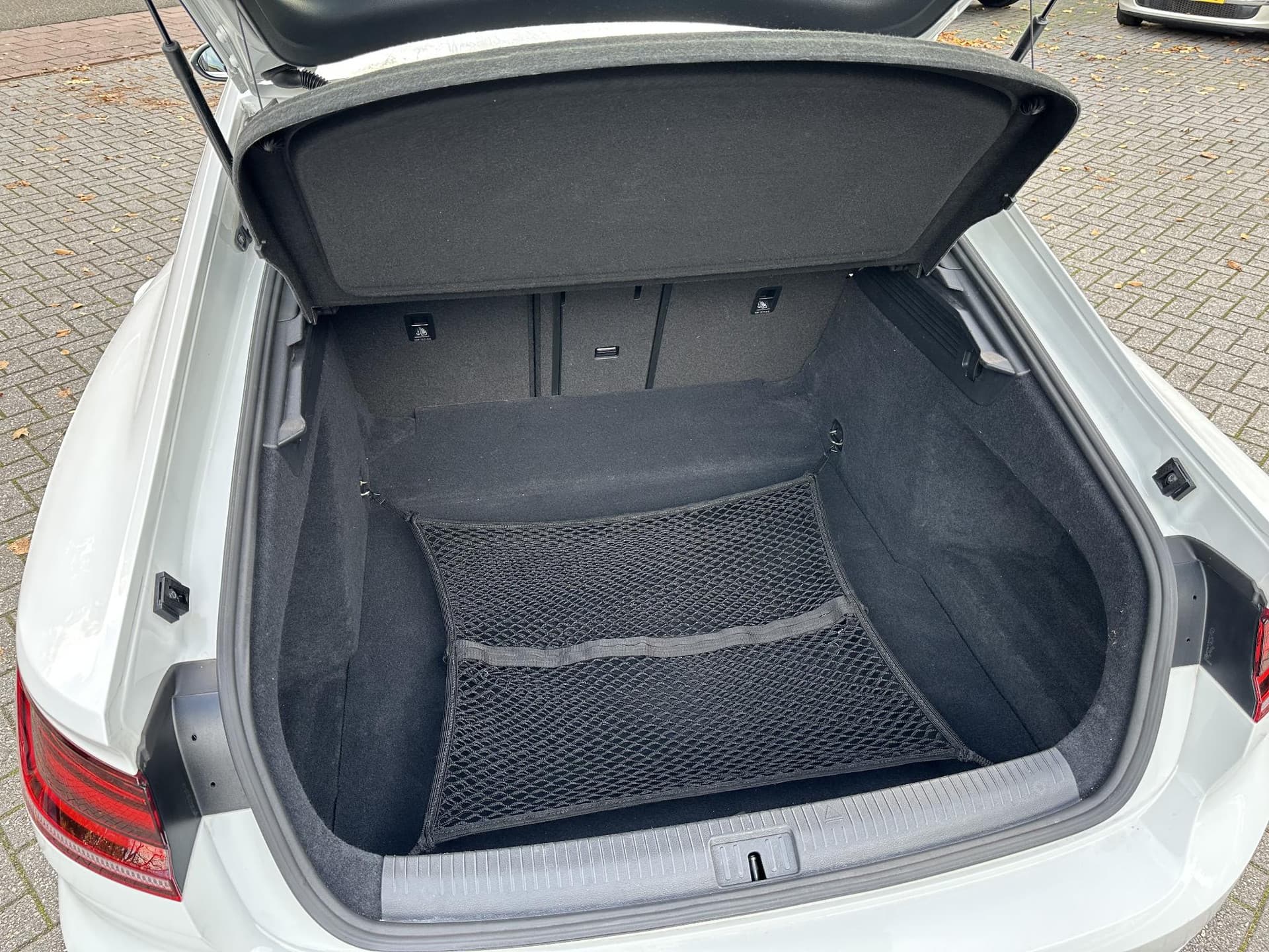 Volkswagen Arteon 2.0 TSI 280PK DSG 4Motion Business R thumbnail 31