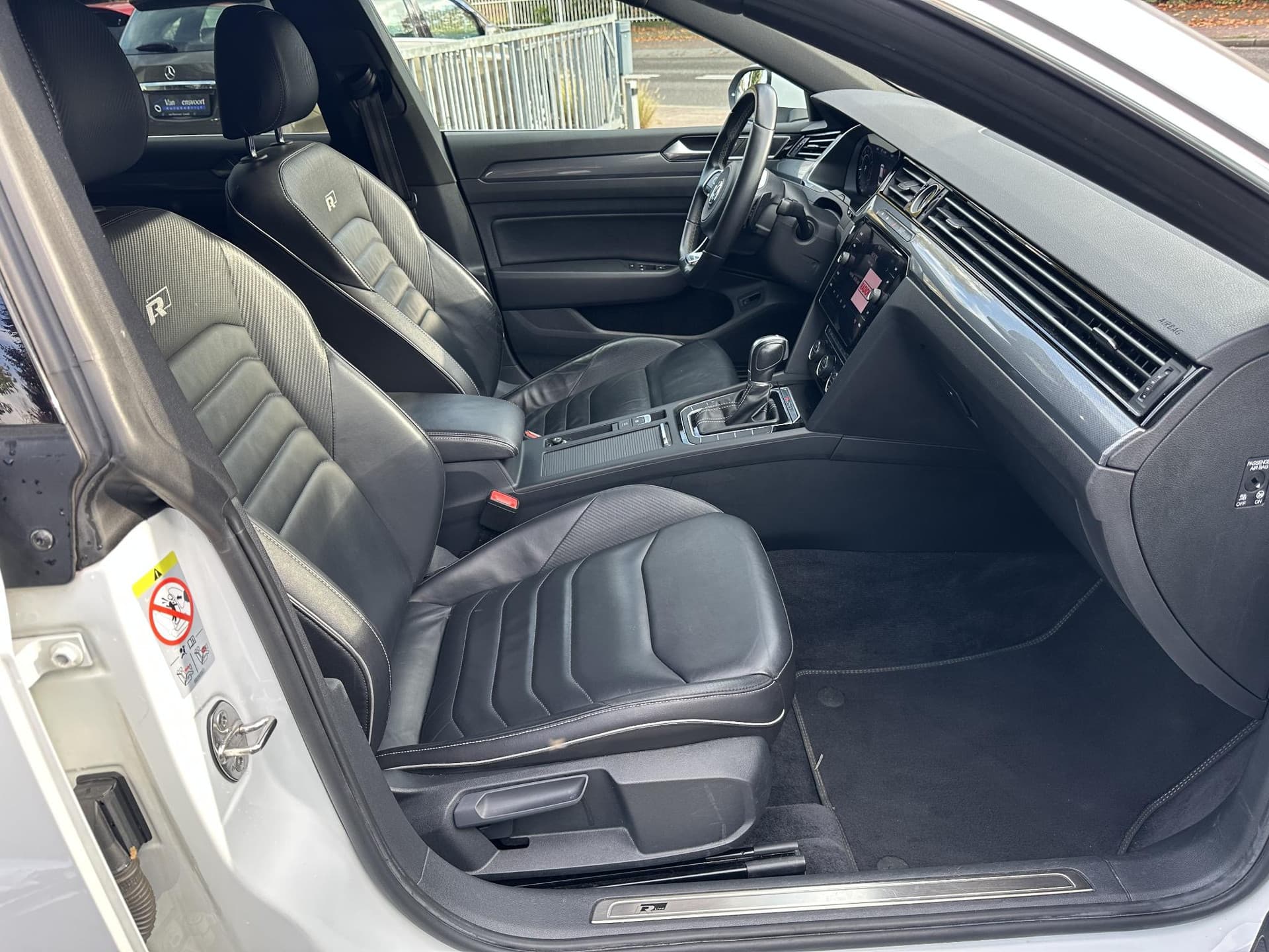 Volkswagen Arteon 2.0 TSI 280PK DSG 4Motion Business R thumbnail 10