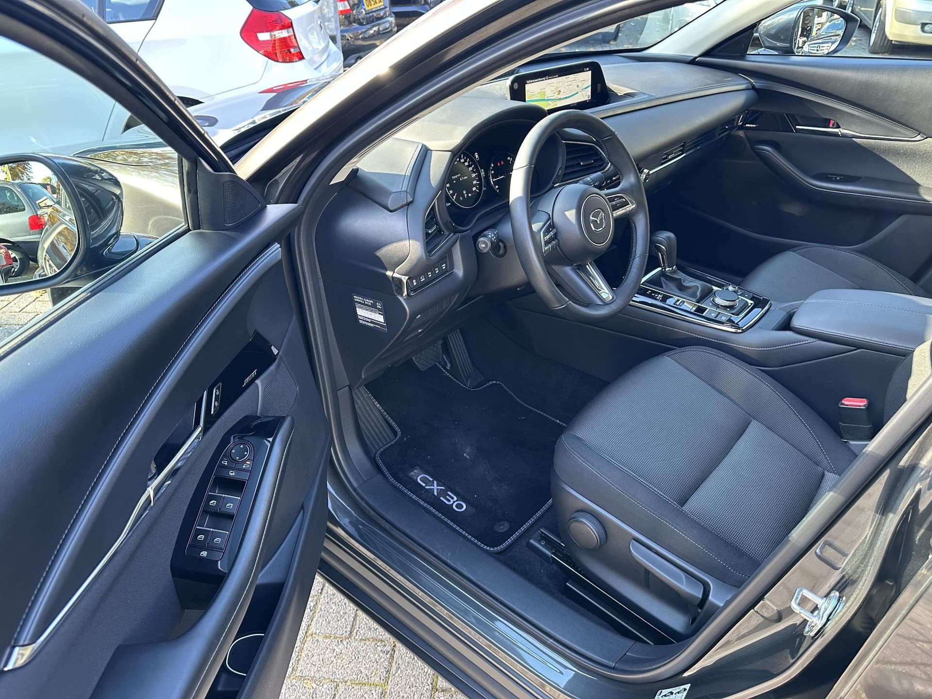 Mazda CX-30 2.0 e-SKYACTIV-G M-Hybrid Exclusive-Line A thumbnail 12