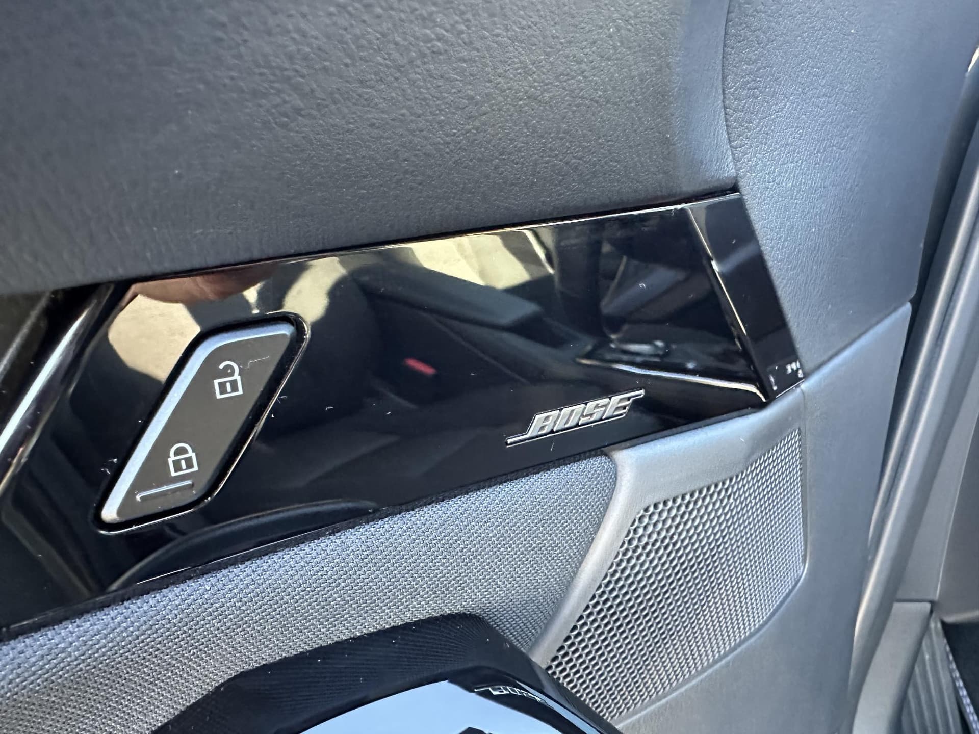 Mazda CX-30 2.0 e-SKYACTIV-G M-Hybrid Exclusive-Line A thumbnail 22