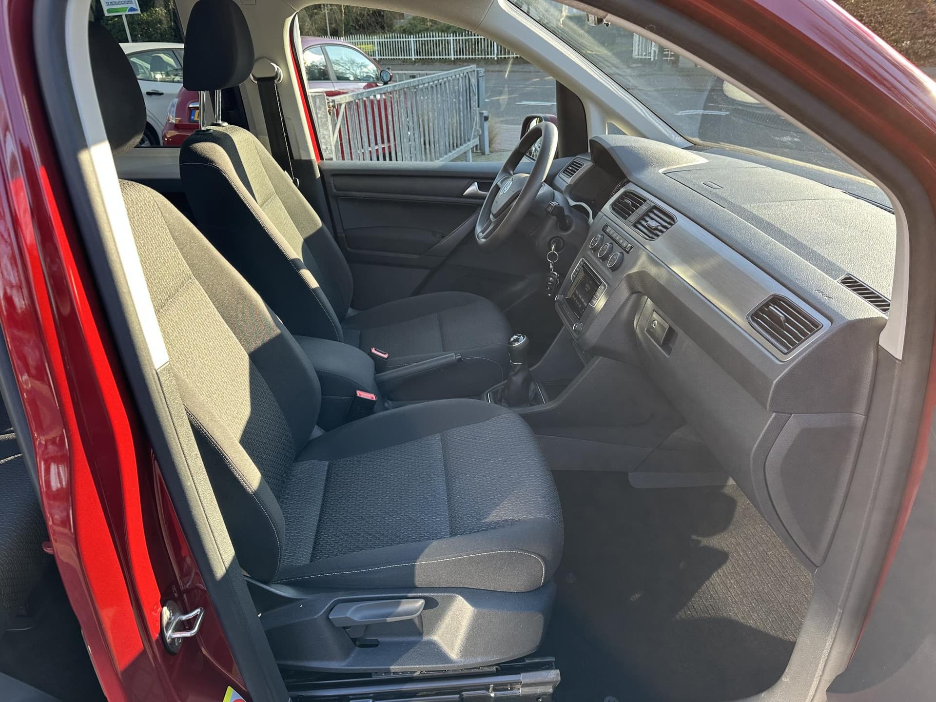 Volkswagen Caddy 1.4 TSI 125PK H6 Trendline thumbnail 13