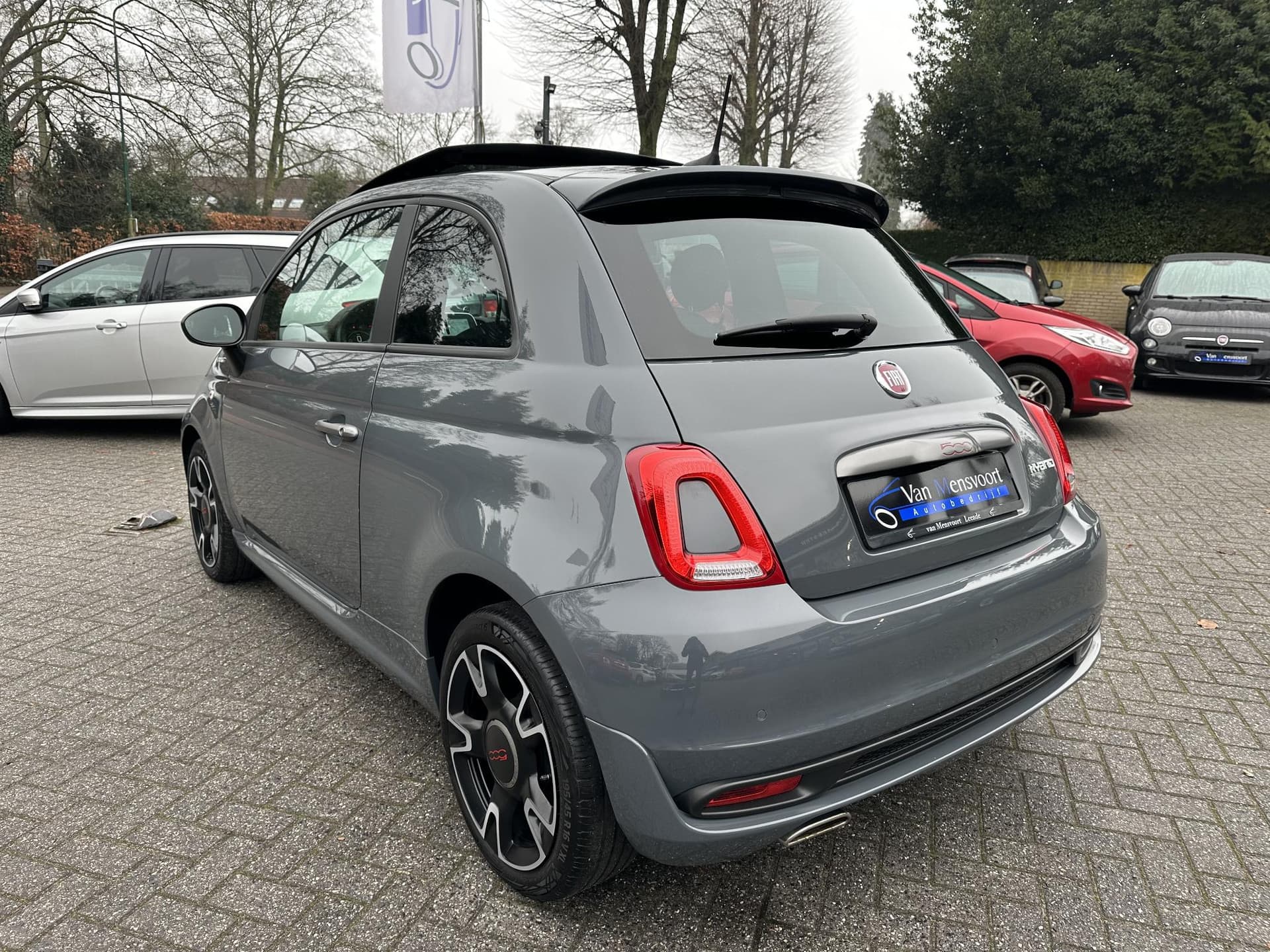 Fiat 500 1.0 Hybrid Sport thumbnail 3