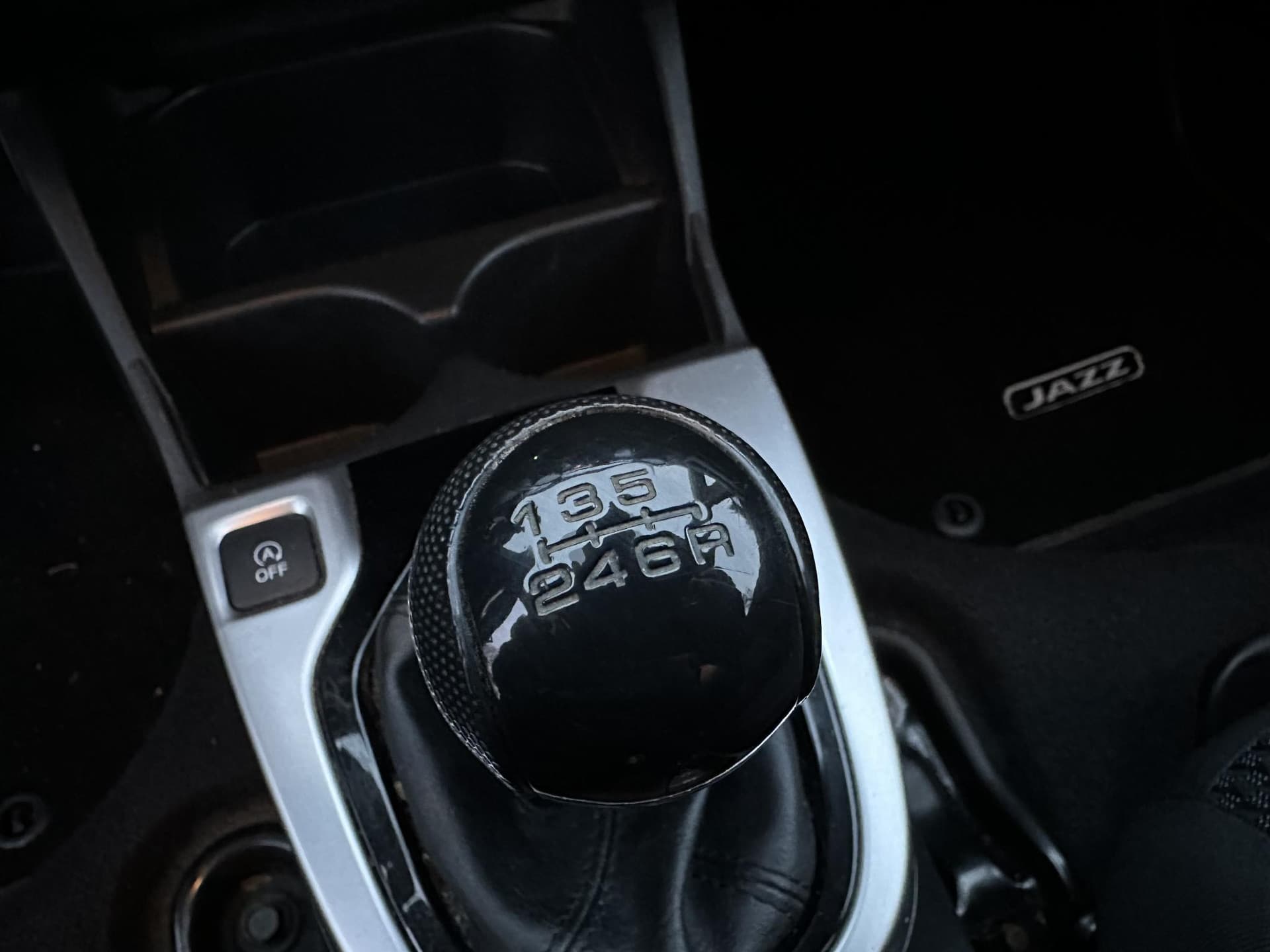 Honda Jazz 1.3 i-VTEC Trend thumbnail 18