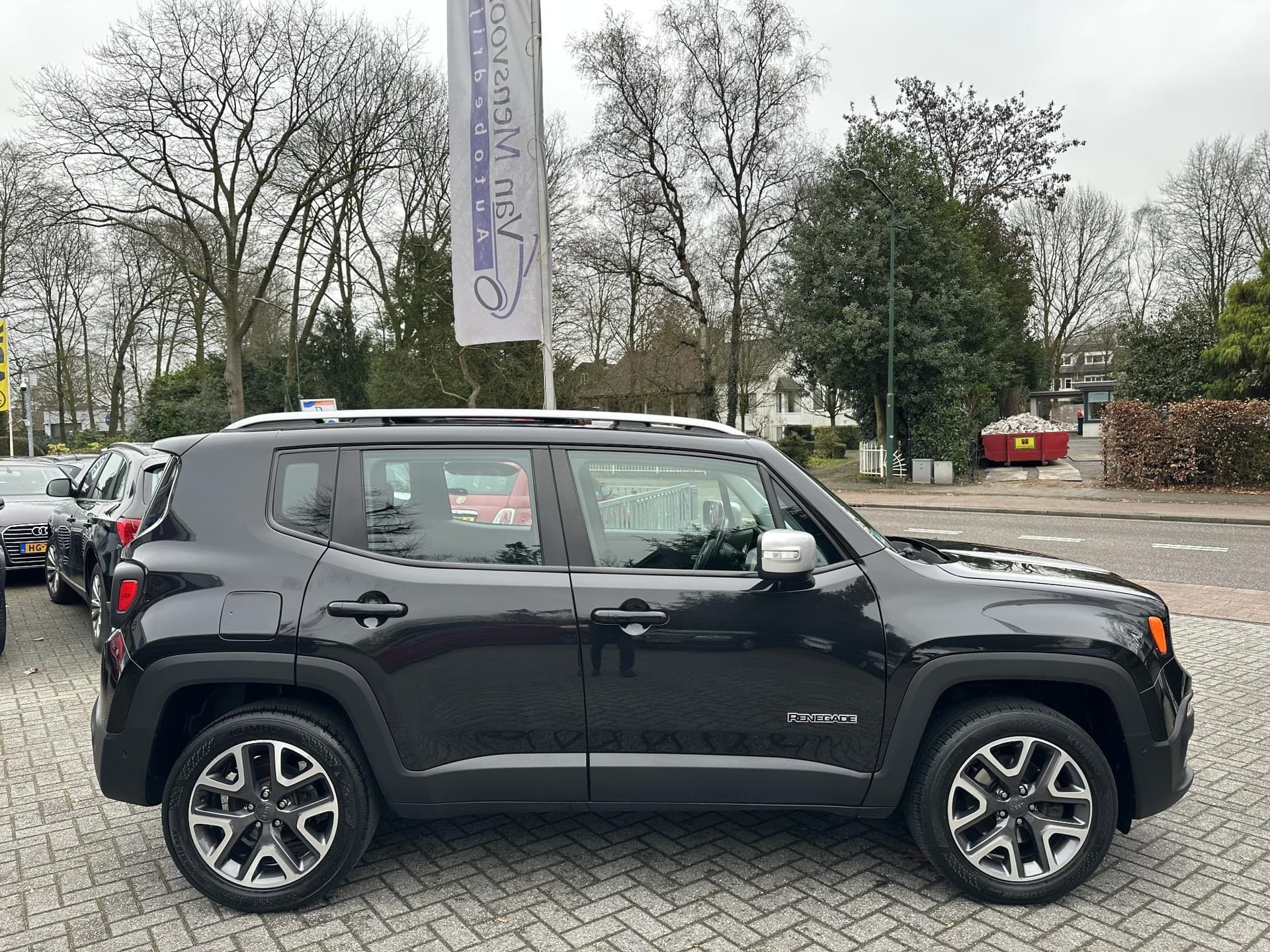 Jeep Renegade 1.4 MultiAir 170PK Automaat Limited AWD thumbnail 5