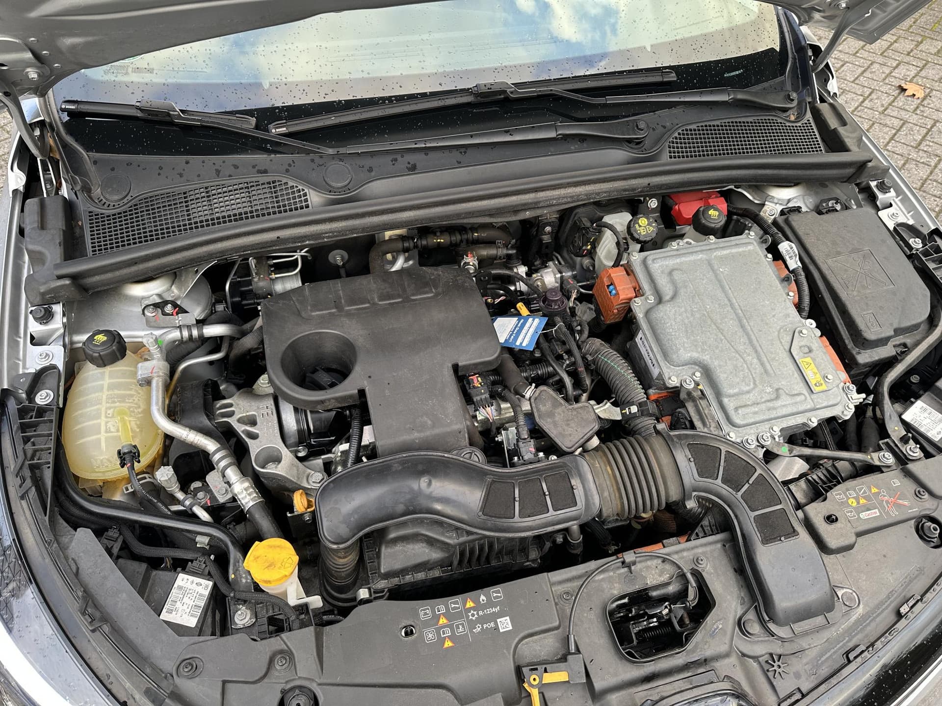 Renault Clio 1.6 E-Tech Hybrid 140 Business Zen thumbnail 29