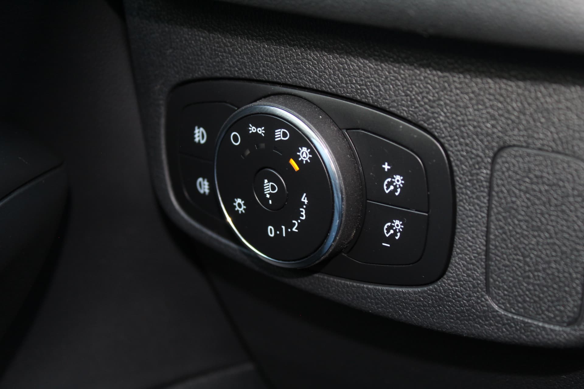 Ford FOCUS Wagon 1.0 EcoBoost 125PK Titanium Active thumbnail 15