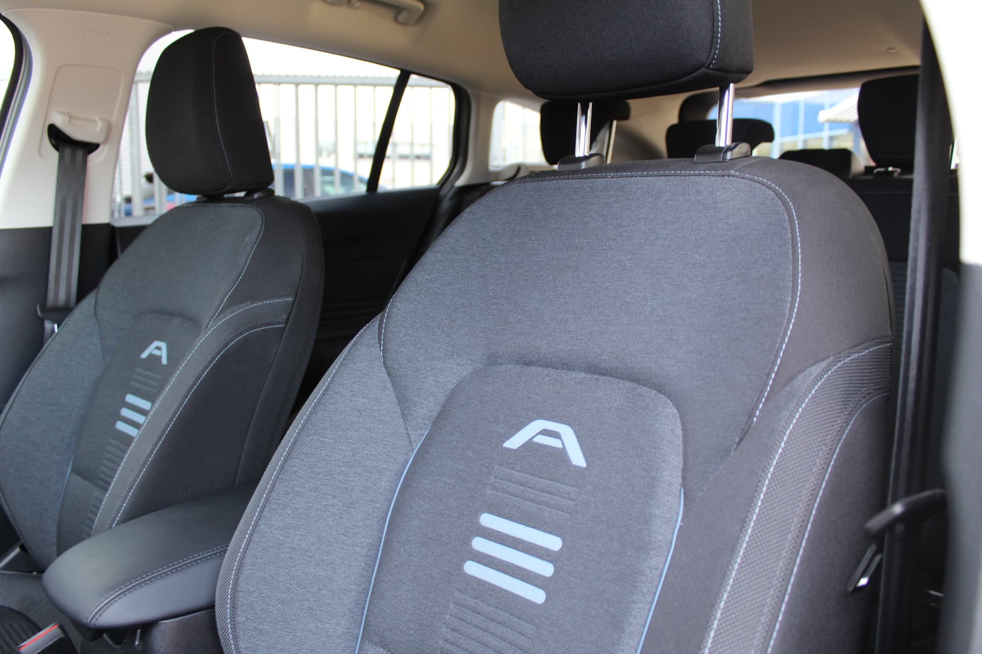 Ford FOCUS Wagon 1.0 EcoBoost 125PK Titanium Active thumbnail 8